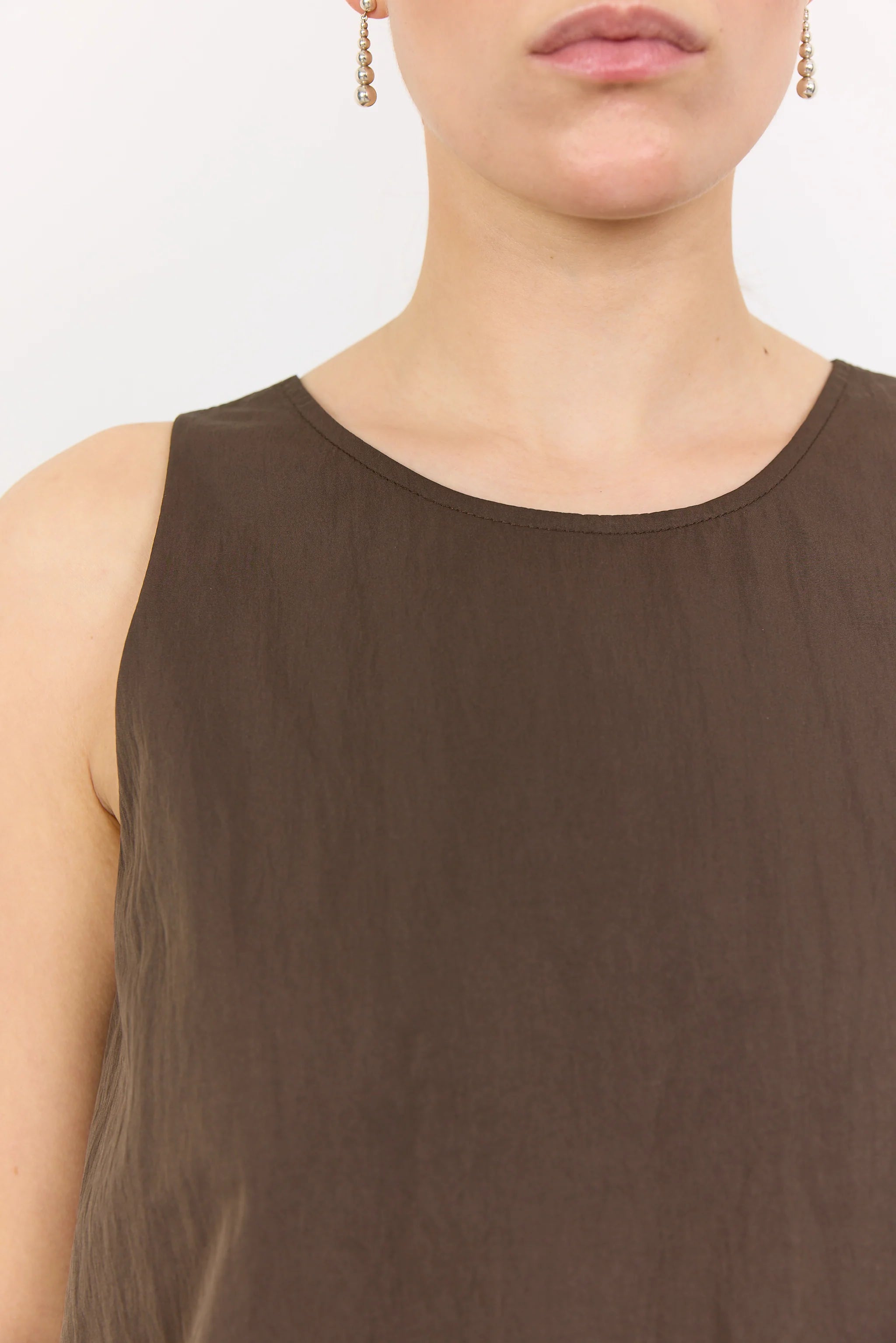 LR-LEA 1 - Top - Mørk brun