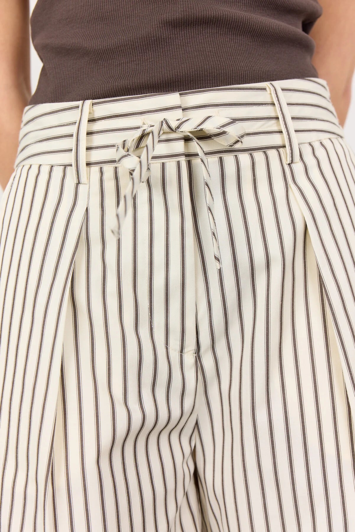 LR-LUCILLA Shorts - Mørk Brun