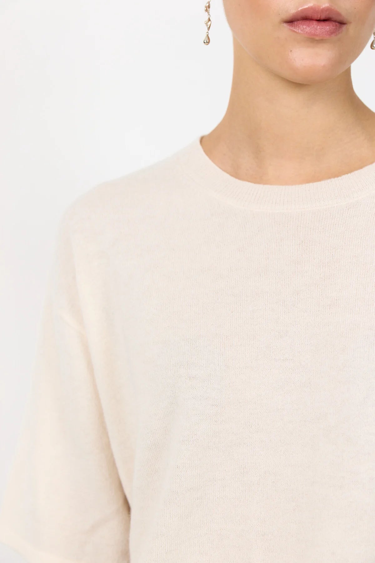 Leveté Room - LR-Ismaila 23 T-shirt - Creme