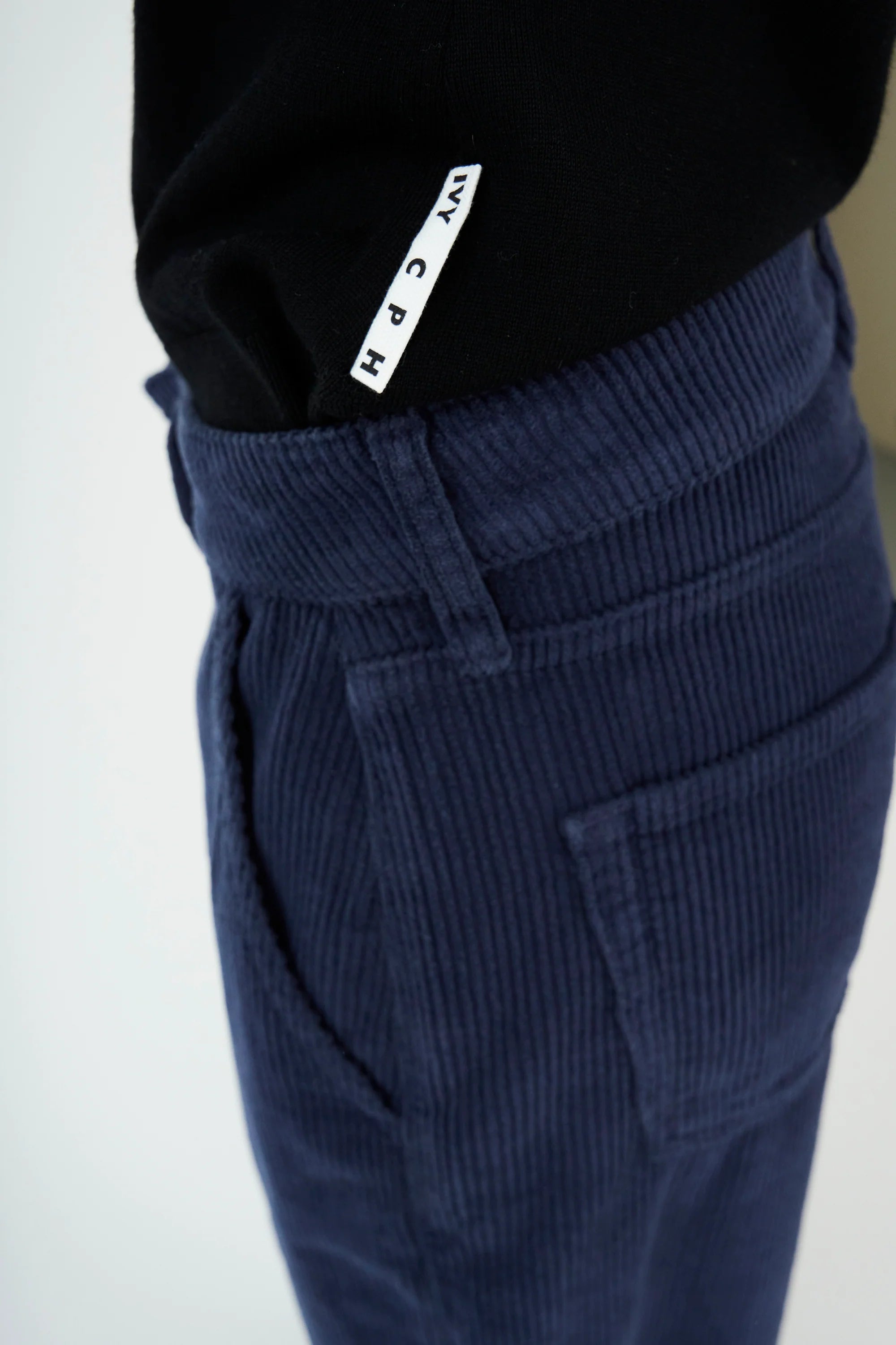 IVY-Essex Langærmet Cardigan med O-hals - Sort