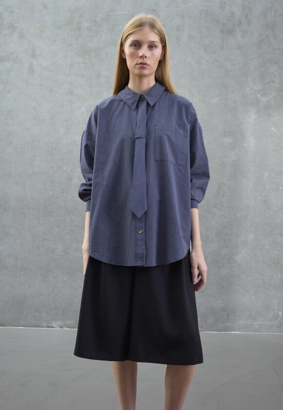 Love & Divine - Love1645-1 - Navy Check