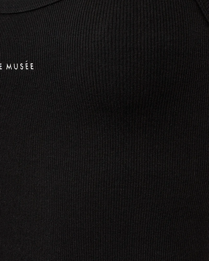 CMSIV - RIBSTRIKKET TOP I SORT